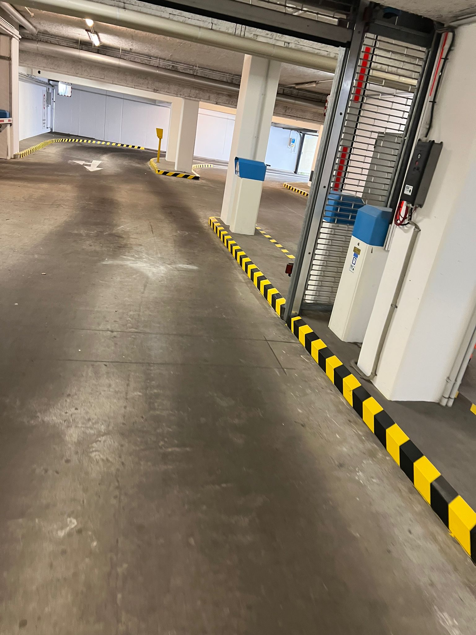 Innenausbau und Sanierung der GeBA Baustein GmbH