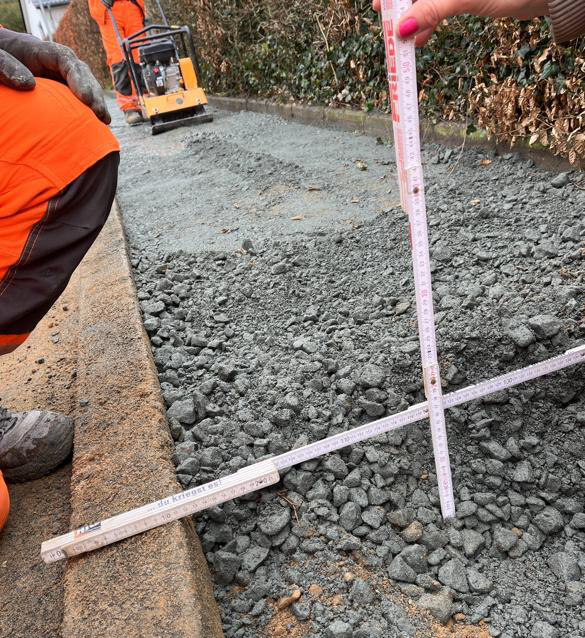 Gehweg-/Pflasterarbeiten – Tief- und Straßenbau GeBA Baustein GmbH